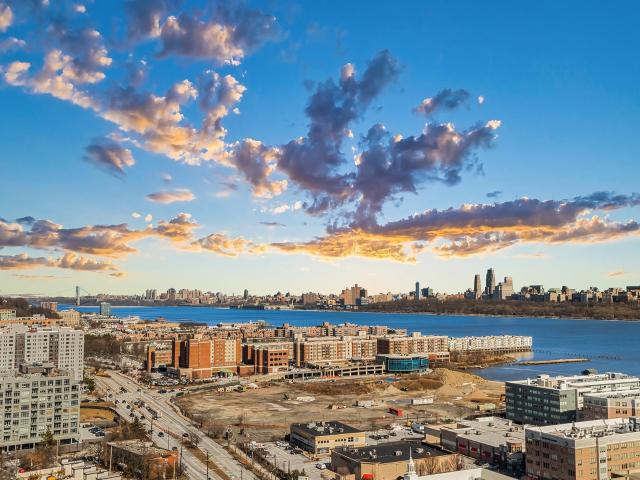 Condo for sale in Hudson, New Jersey