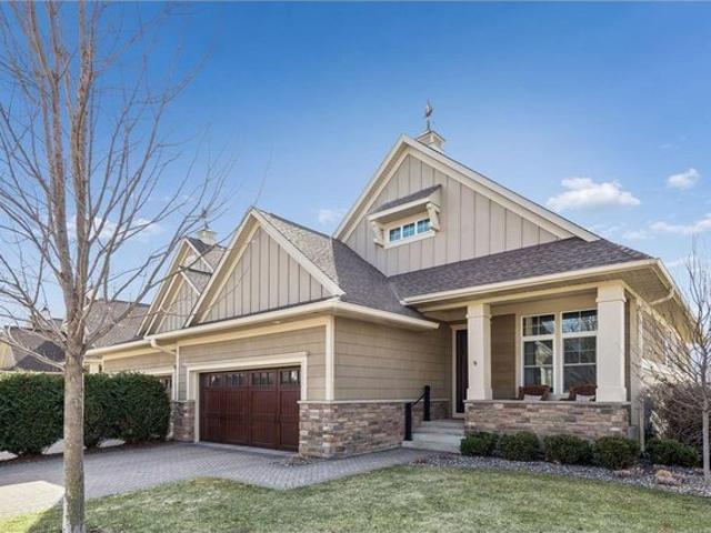 Townhouse for sale in Chanhassen, Minnesota