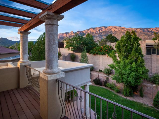 House for sale in New Mexico