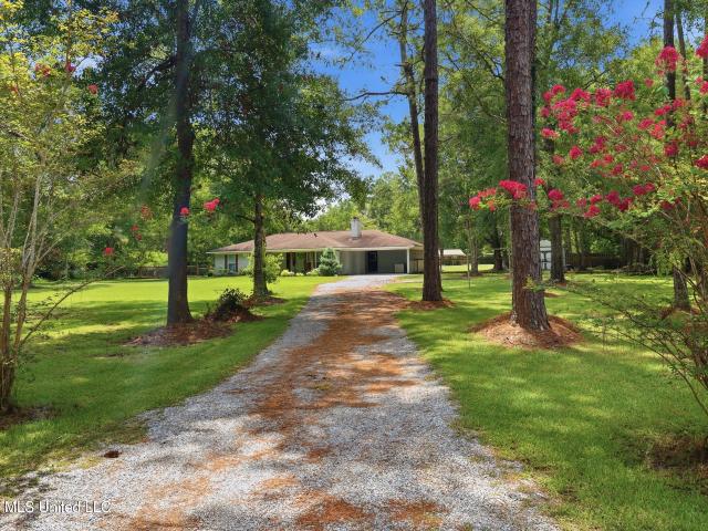 House for sale in Ocean Springs, Mississippi