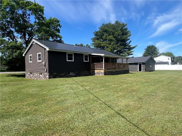 House for sale in Oneida, New York