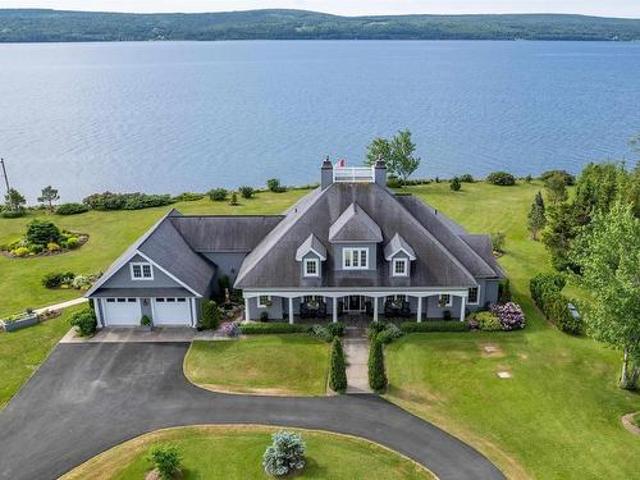 House for sale in Nova Scotia
