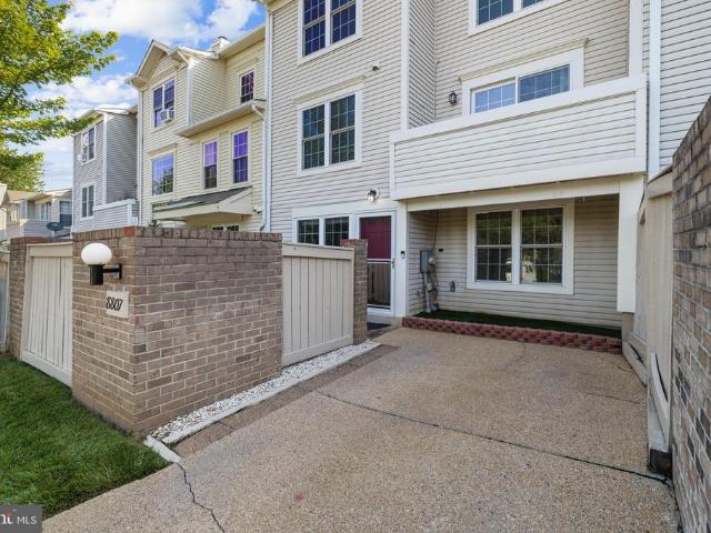 Townhouse for sale in Montgomery Village, Maryland