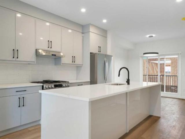 Townhouse for sale in Northwest, Alberta