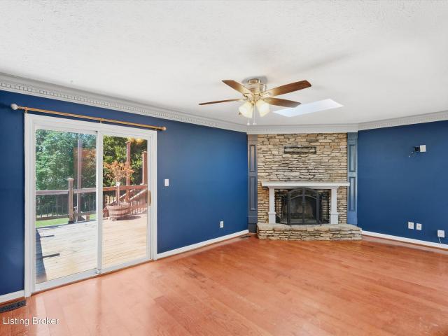 House for sale in Jeffersontown, Kentucky