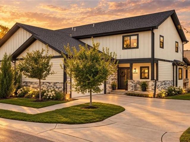 Townhouse for sale in Overland Park, Johnson County