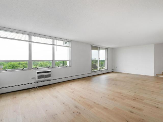 Condo for sale in Niles, Illinois
