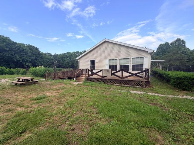 House for sale in Koshkonong, Missouri