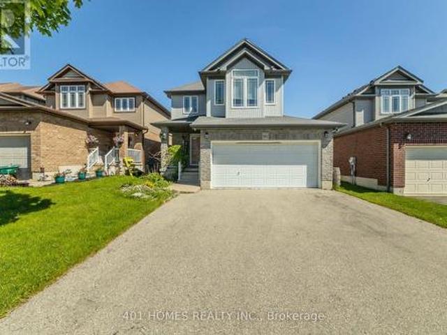 House for sale in Woodstock, Ontario