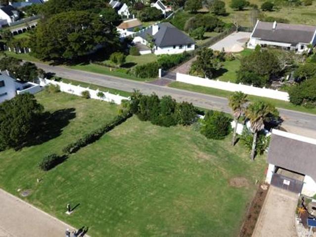 Land for sale in Cape St Francis, Eastern Cape