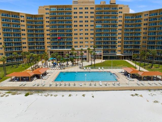 Condo for sale in Clearwater, Florida