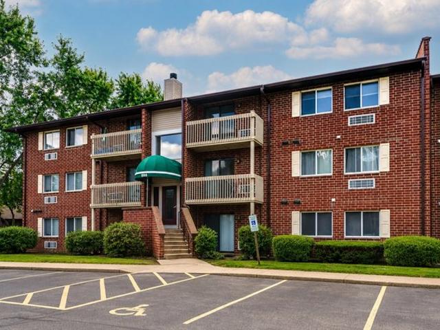 Condo for sale in Vernon Hills, Illinois