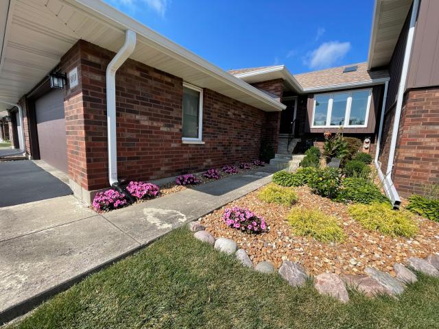 Townhouse for sale in Orland Park