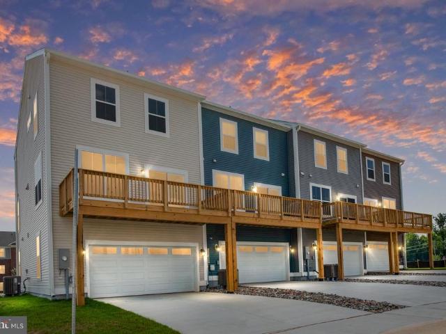 Townhouse for sale in Virginia