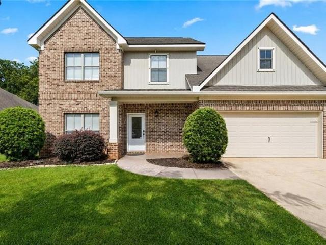 House for sale in Daphne, Alabama