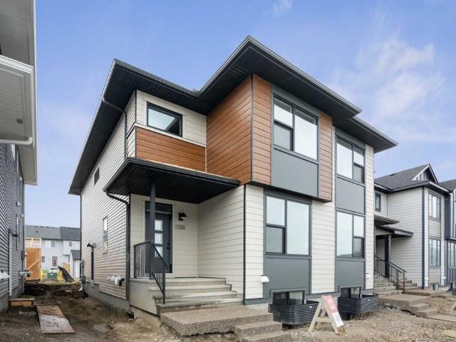 Townhouse for sale in Northwest, Alberta