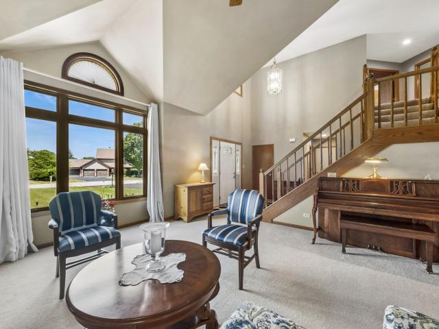 House for sale in Mchenry, Illinois