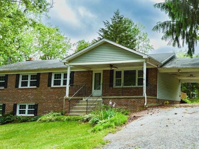 House for sale in Owings, Maryland