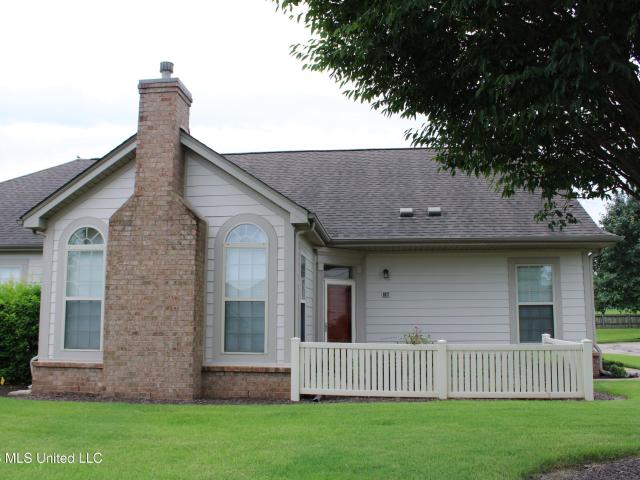 Condo for sale in Nesbit, Mississippi