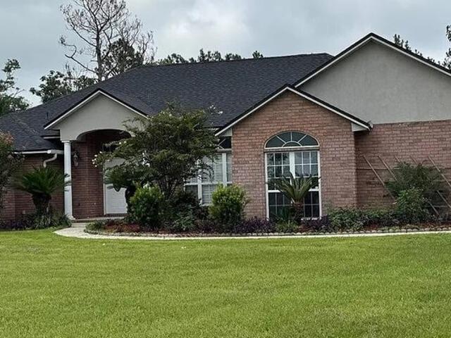 House for sale in Suwannee, Florida