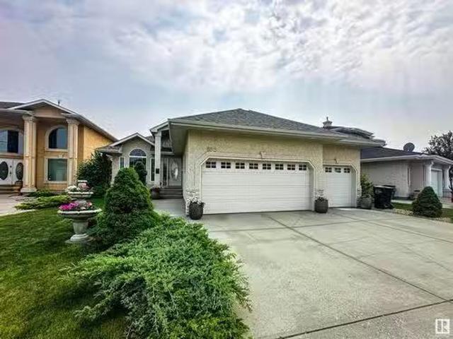 House for sale in Wedgewood, Alberta