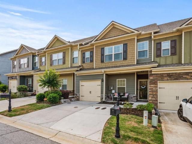 Townhouse for sale in Canton