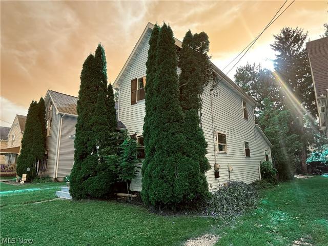 House for sale in Conneaut, Ohio
