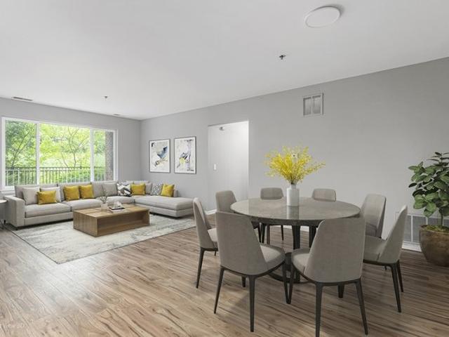 Condo for sale in Addison, Illinois