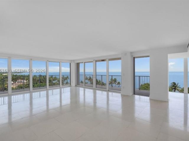 Condo for sale in Key Biscayne, Miami-Dade County