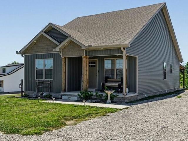House for sale in Adolphus, Kentucky