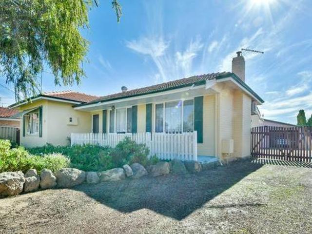 House for rent in Cockburn, Western Australia