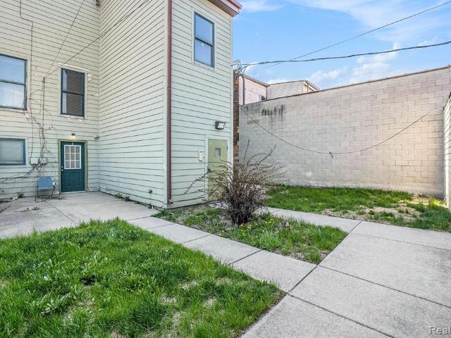 House for sale in Hamtramck, Wayne County