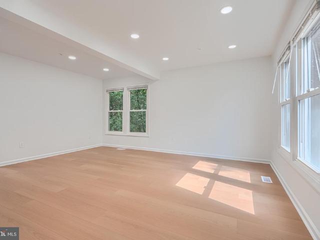 Townhouse for sale in Maryland