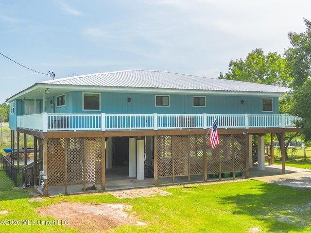 House for sale in Ocean Springs, Mississippi