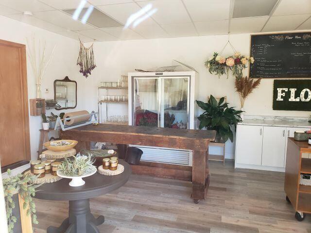 Commercial for sale in West Allis, Wisconsin