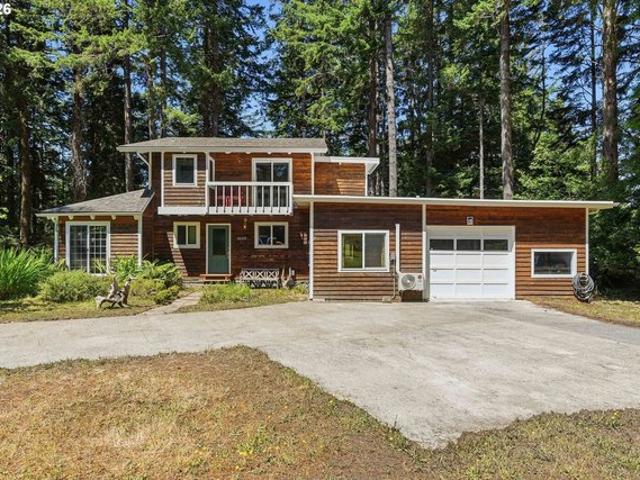 House for sale in Oregonia