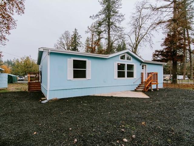 House for sale in Oregonia