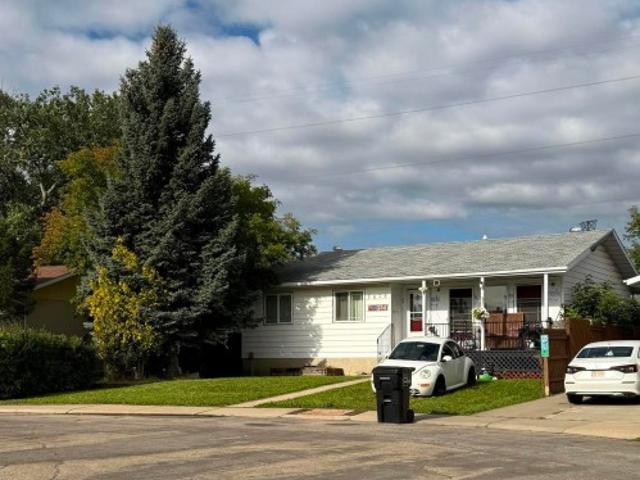House for sale in Wedgewood, Alberta