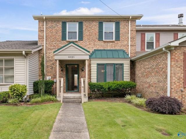 Townhouse for sale in Huntsville, Alabama