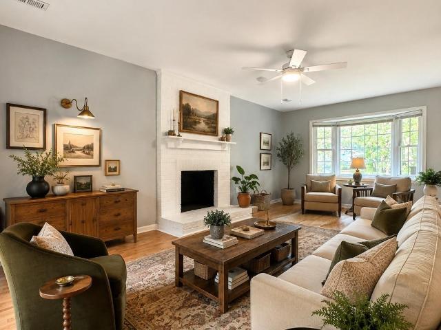 House for sale in Mecklenburg, North Carolina