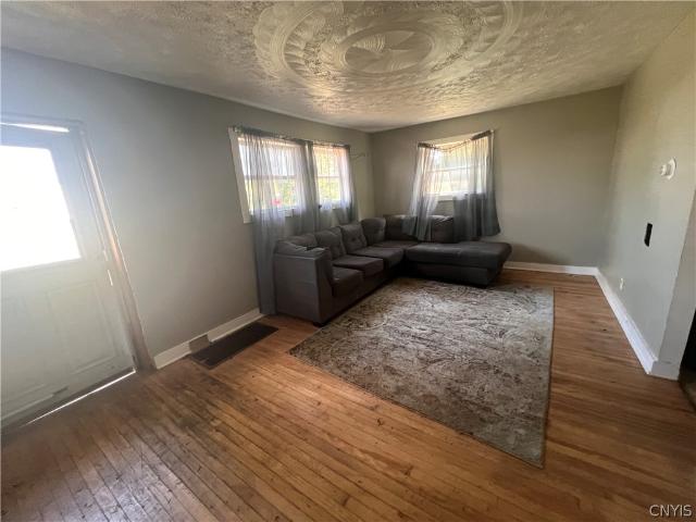 House for sale in Cicero, New York