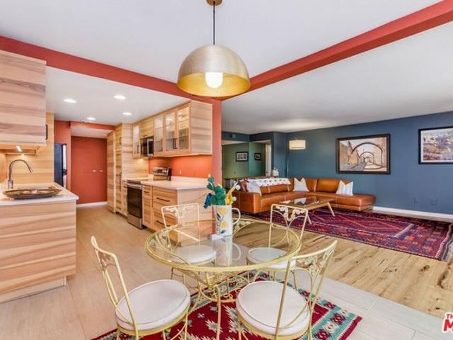 Condo for sale in Canoga Park, California