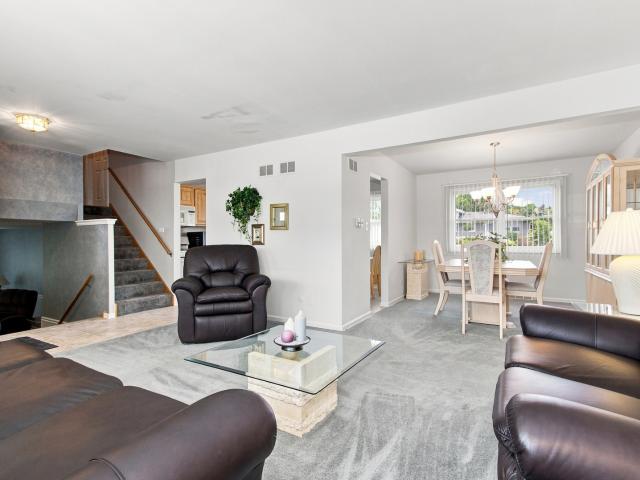House for sale in Palos Hills, Illinois