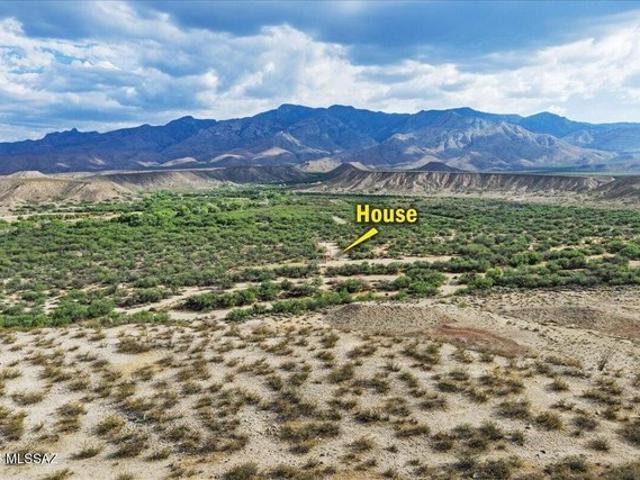 House for sale in Amado, Arizona