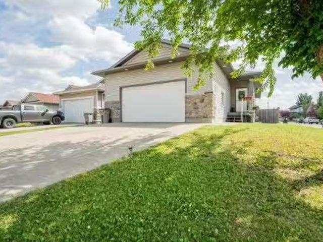 House for sale in Grande Prairie, Alberta