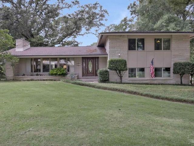 House for sale in Pensacola, Florida