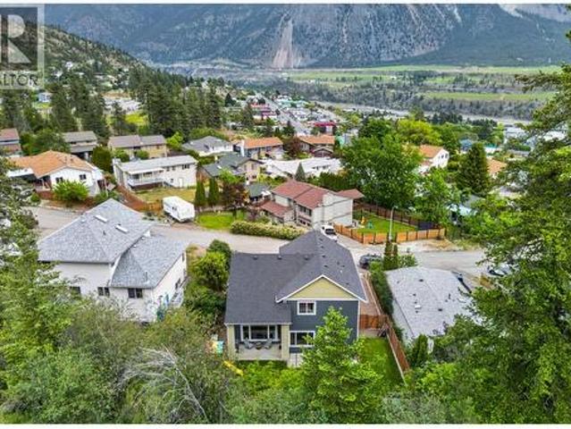 House for sale in Lillooet, Squamish-Lillooet Regional District