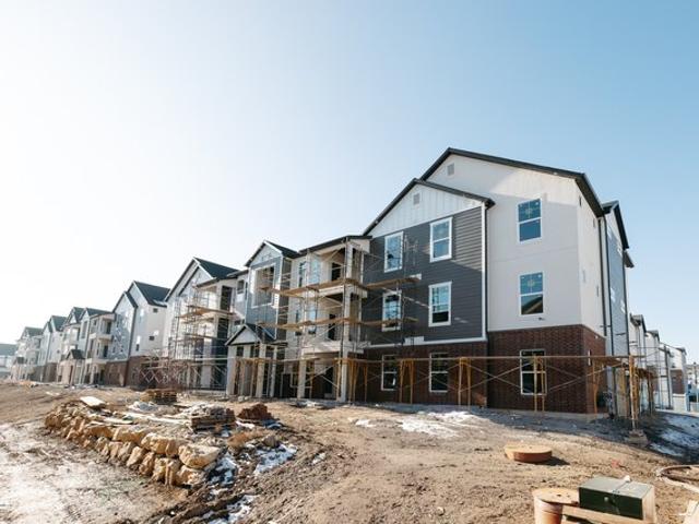 Condo for sale in Saratoga Springs, Utah