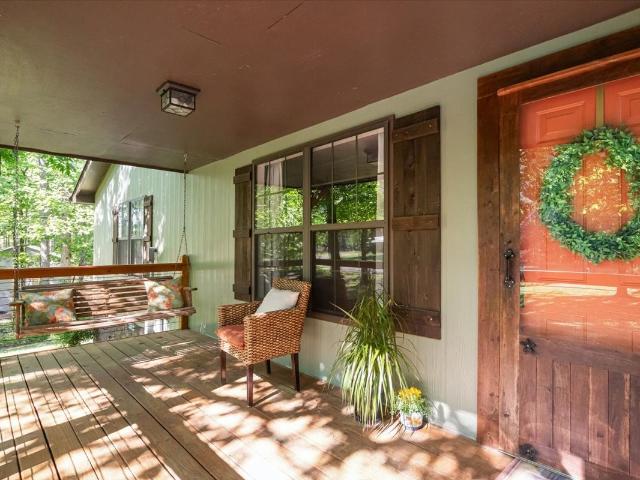 House for sale in White Bluff