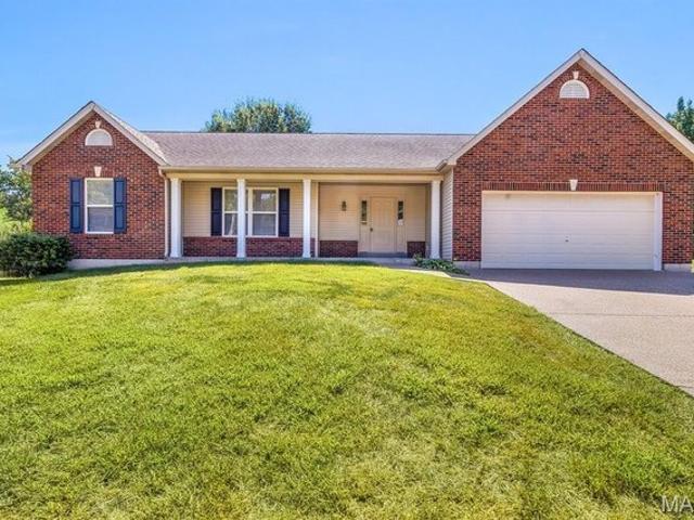 House for sale in Saint Peters, Missouri